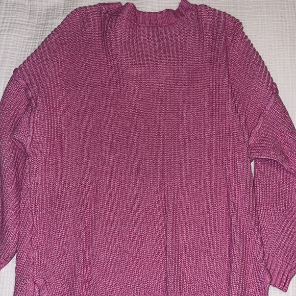 American Eagle Sweater - Picture 4 of 5